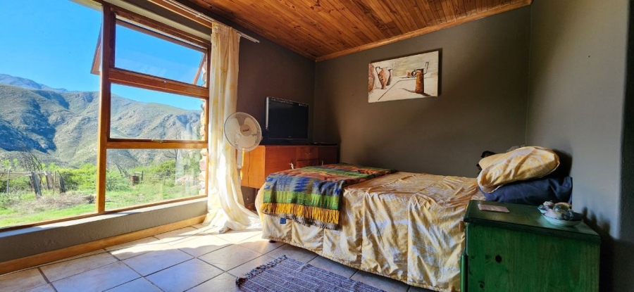 10 Bedroom Property for Sale in Joubertina Eastern Cape